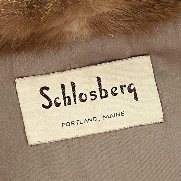 Beautiful Brown Mink Fur Coat - Picture 8 of 8